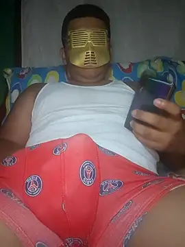 Snapshot of Efrain2090 chatting on 15, 10, 2025 Efrain2090 online show from 15, 10, 2025