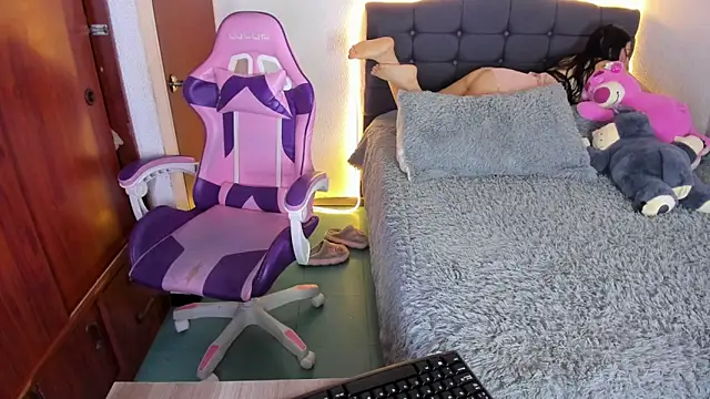 saphira owen online show from 13, 3, 2025