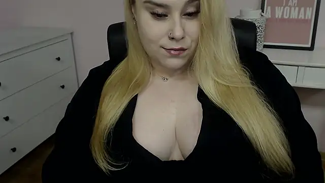 Snapshot of XgloryHAILEY chatting on 9, 2, 2026 XgloryHAILEY online show from 9, 2, 2026