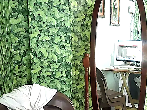 yummy 21xxx online show from 21, 10, 2025