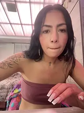 Snapshot of MadisonCambel chatting on 5, 5, 2026 MadisonCambel online show from 5, 5, 2026