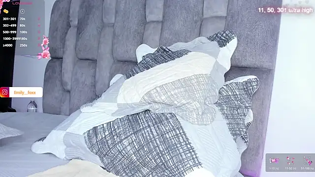 emily fox1 online show from 7, 4, 2026