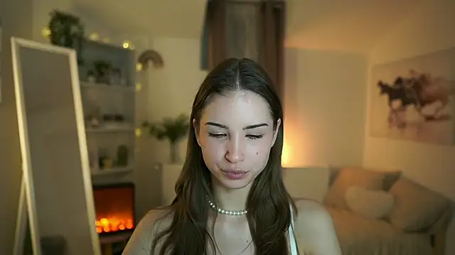 Abella Danger X online show from 5, 3, 2025