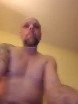 Ladyshaker82 online show from 12, 4, 2026