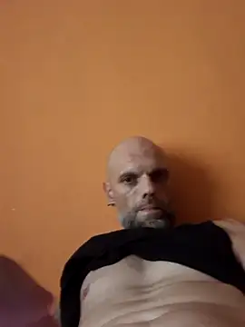 Ladyshaker82 online show from 1, 11, 2025