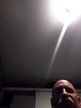 Snapshot of Verynaughtyx chatting on 15, 10, 2025 Verynaughtyx online show from 15, 10, 2025