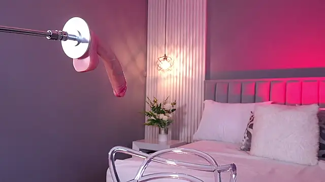 Snapshot of ValeryNova chatting on 14, 2, 2026 ValeryNova online show from 14, 2, 2026