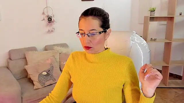 Antonnella 3 online show from 6, 3, 2025