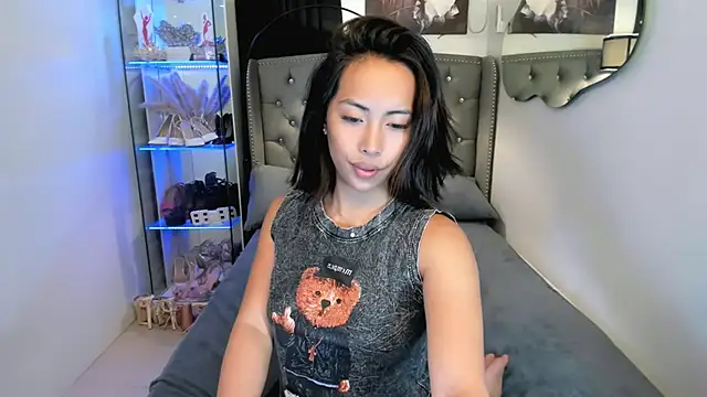 reighnempress online show from 25, 3, 2026