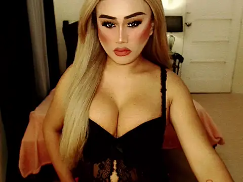 MISTRESS OF EVILCUMxx online show from 17, 3, 2025