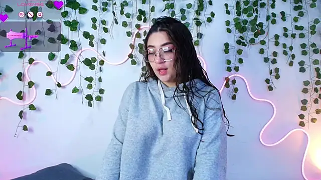 Samii Evans online show from 6, 3, 2026