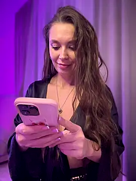 Emma Catt online show from 1, 12, 2024