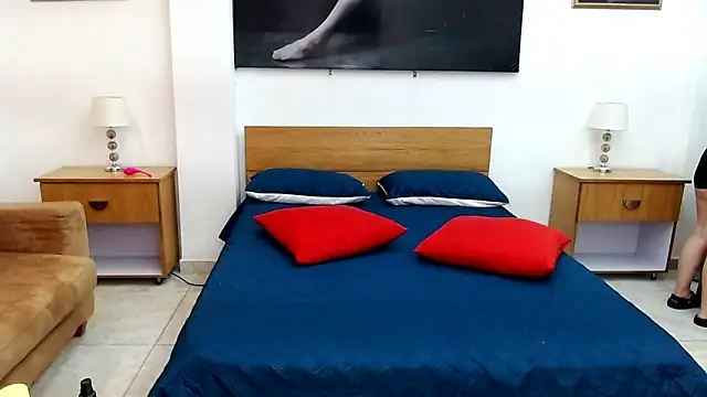 MaloryAndLuna online show from 8, 10, 2025