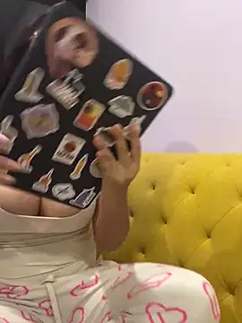 Juliana News online show from 22, 2, 2025