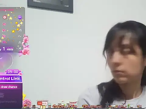 Moon lunita online show from 28, 1, 2025