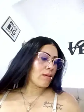 Tania mature online show from 12, 5, 2026