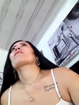 Tania mature online show from 29, 4, 2026