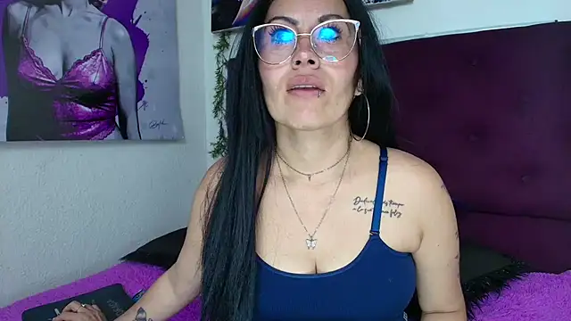 Snapshot of Tania_mature chatting on 18, 7, 2026 Tania mature online show from 18, 7, 2026
