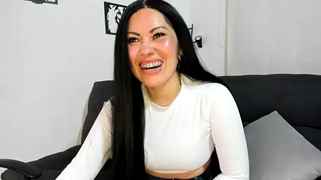 Tania mature online show from 31, 1, 2026