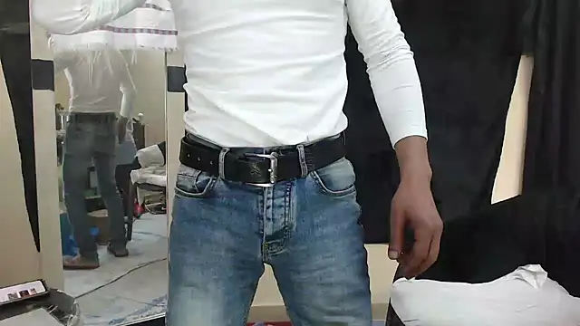 Snapshot of highguy chatting on 6, 1, 2025 highguy online show from 6, 1, 2025