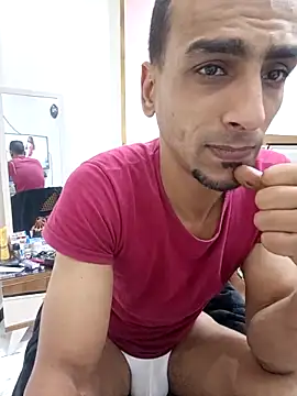 Snapshot of highguy chatting on 16, 10, 2025 highguy online show from 16, 10, 2025