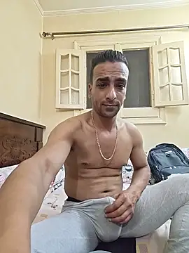 Snapshot of highguy chatting on 12, 6, 2026 highguy online show from 12, 6, 2026