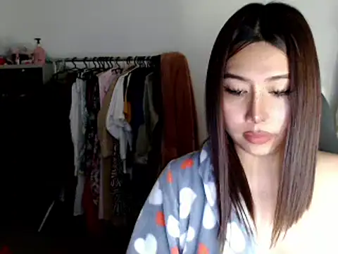 urqueendominant online show from 12, 3, 2025