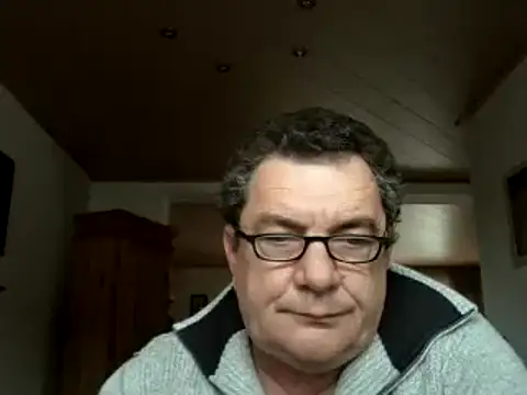 Snapshot of Nobbie444 chatting on 26, 11, 2025 Nobbie444 online show from 26, 11, 2025