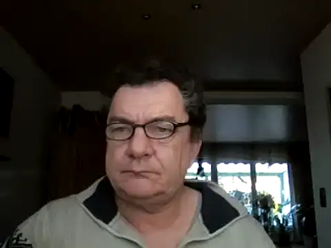 Snapshot of Nobbie444 chatting on 16, 12, 2025 Nobbie444 online show from 16, 12, 2025