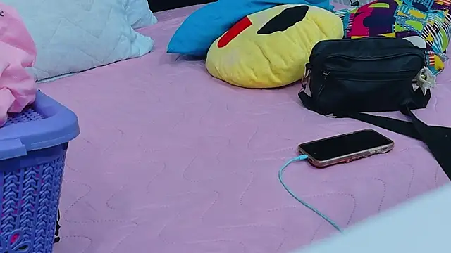 colombiamommy online show from 27, 10, 2025