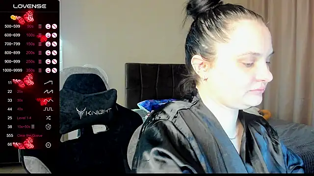 AlanaBrox online show from 5, 11, 2025