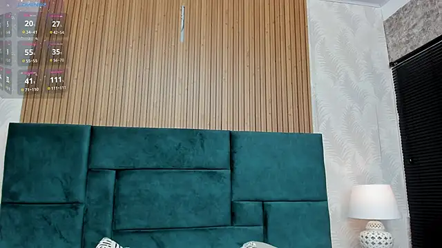 Kareena chopra online show from 21, 11, 2025