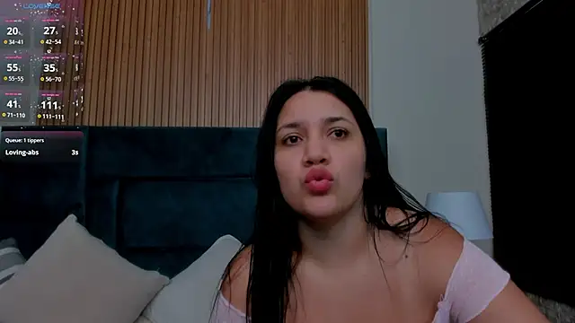 Kareena chopra online show from 9, 4, 2026