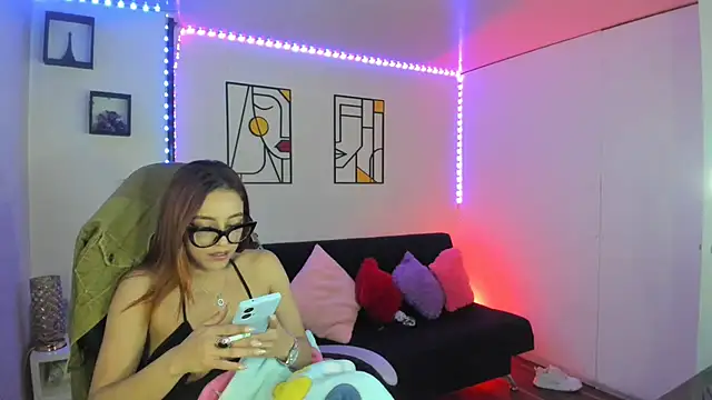 kay marie online show from 10, 2, 2025