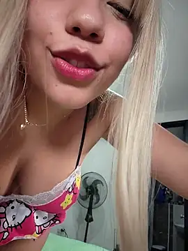 miafresa hot online show from 17, 9, 2025