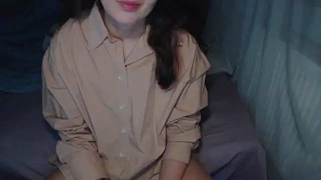 LoraPreston online show from 4, 11, 2025