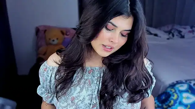 Alyaa s online show from 4, 1, 2025