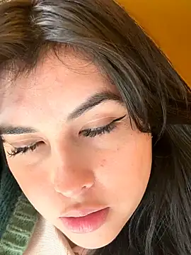 Alyaa s online show from 25, 10, 2025