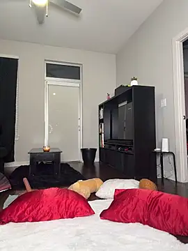 TilaTotti online show from 4, 3, 2026