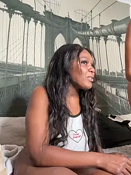 TilaTotti online show from 1, 3, 2025