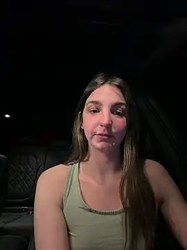 DoriDeluxe66 online show from 15, 2, 2026