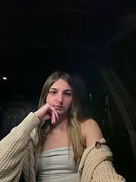 DoriDeluxe66 online show from 27, 2, 2026