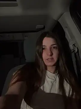 DoriDeluxe66 online show from 11, 10, 2025