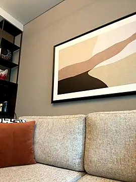 DoriDeluxe66 online show from 2, 10, 2025