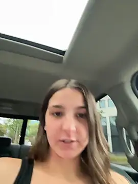 DoriDeluxe66 online show from 14, 9, 2025