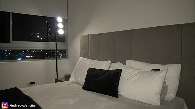 kendall ruiz online show from 26, 2, 2025