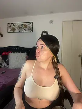 Snapshot of carolina16love chatting on 25, 4, 2026 carolina16love online show from 25, 4, 2026