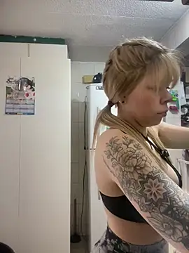 carolina16love online show from 22, 2, 2026