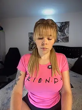 carolina16love online show from 22, 11, 2025