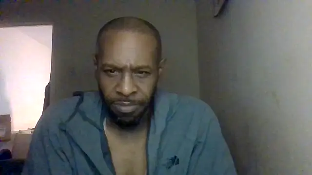 CuzzyB69 online show from 25, 11, 2025